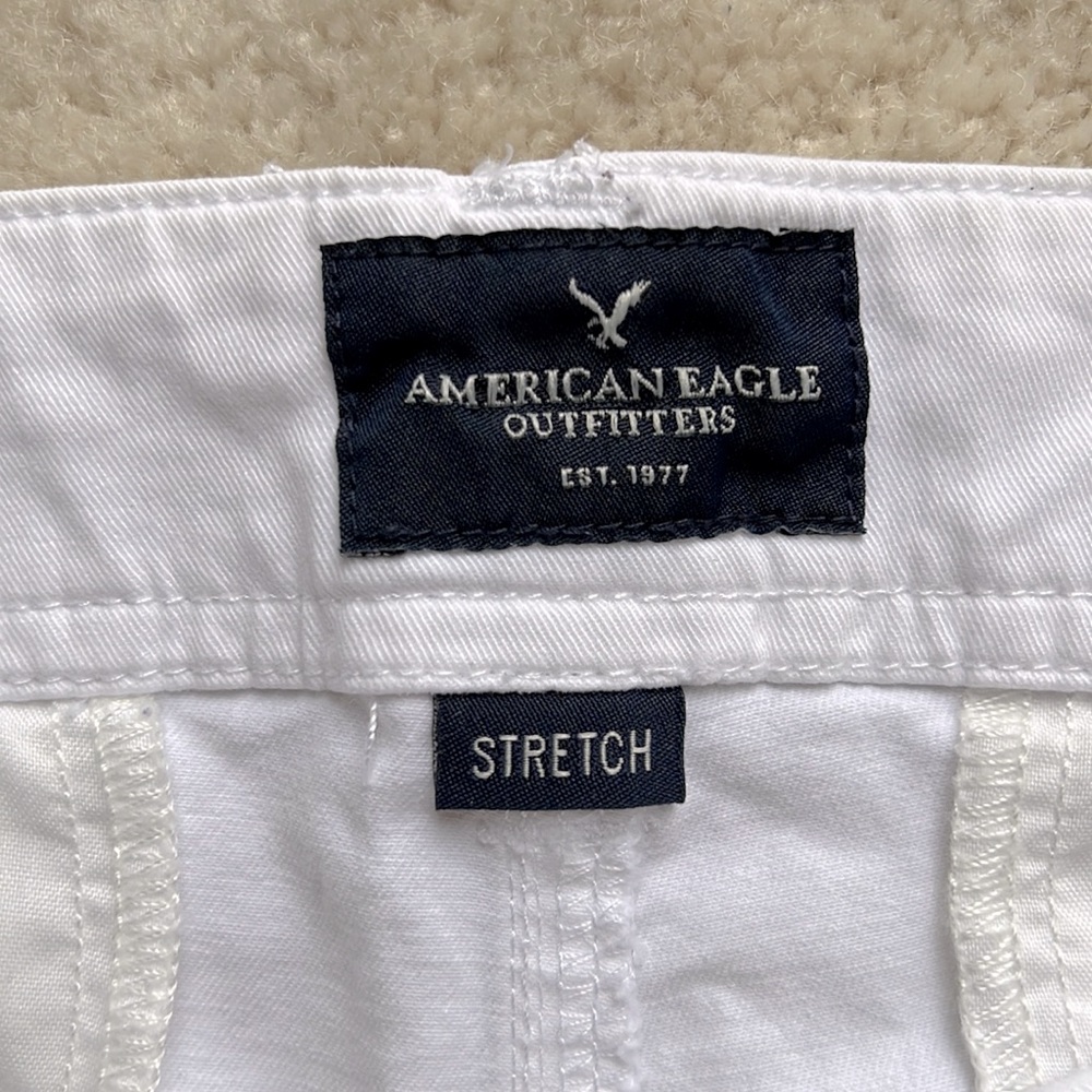 American Eagle White Shorts - Picture 3 of 14